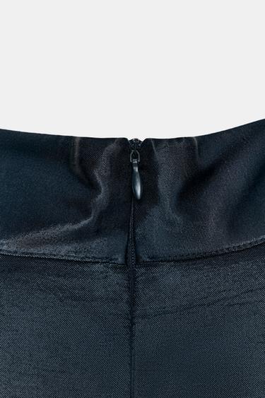 ROBE COURTE SATINÉE AVEC DENTELLE - Bleu marine de Zara - Image 8