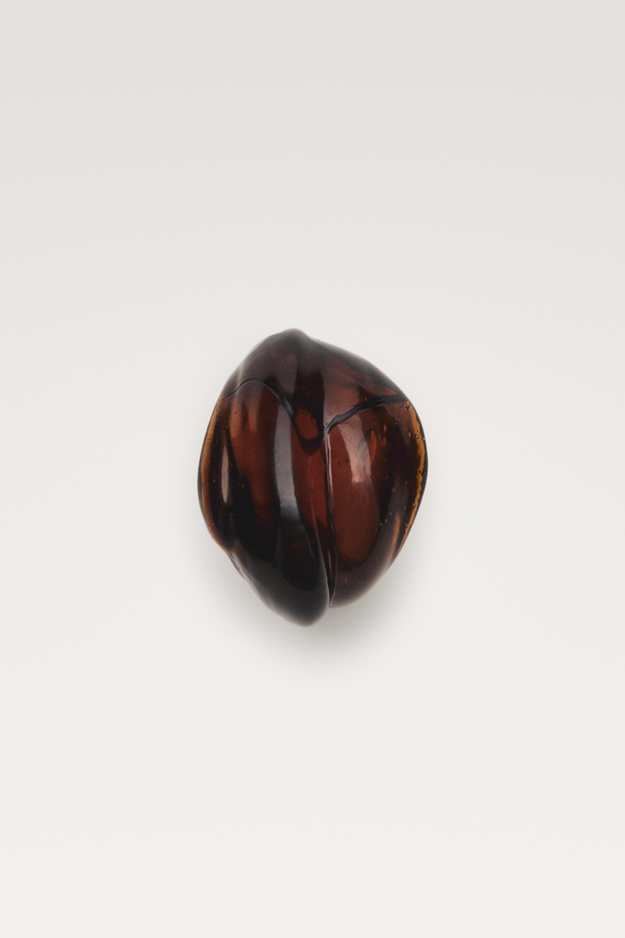 Round volume glass ring