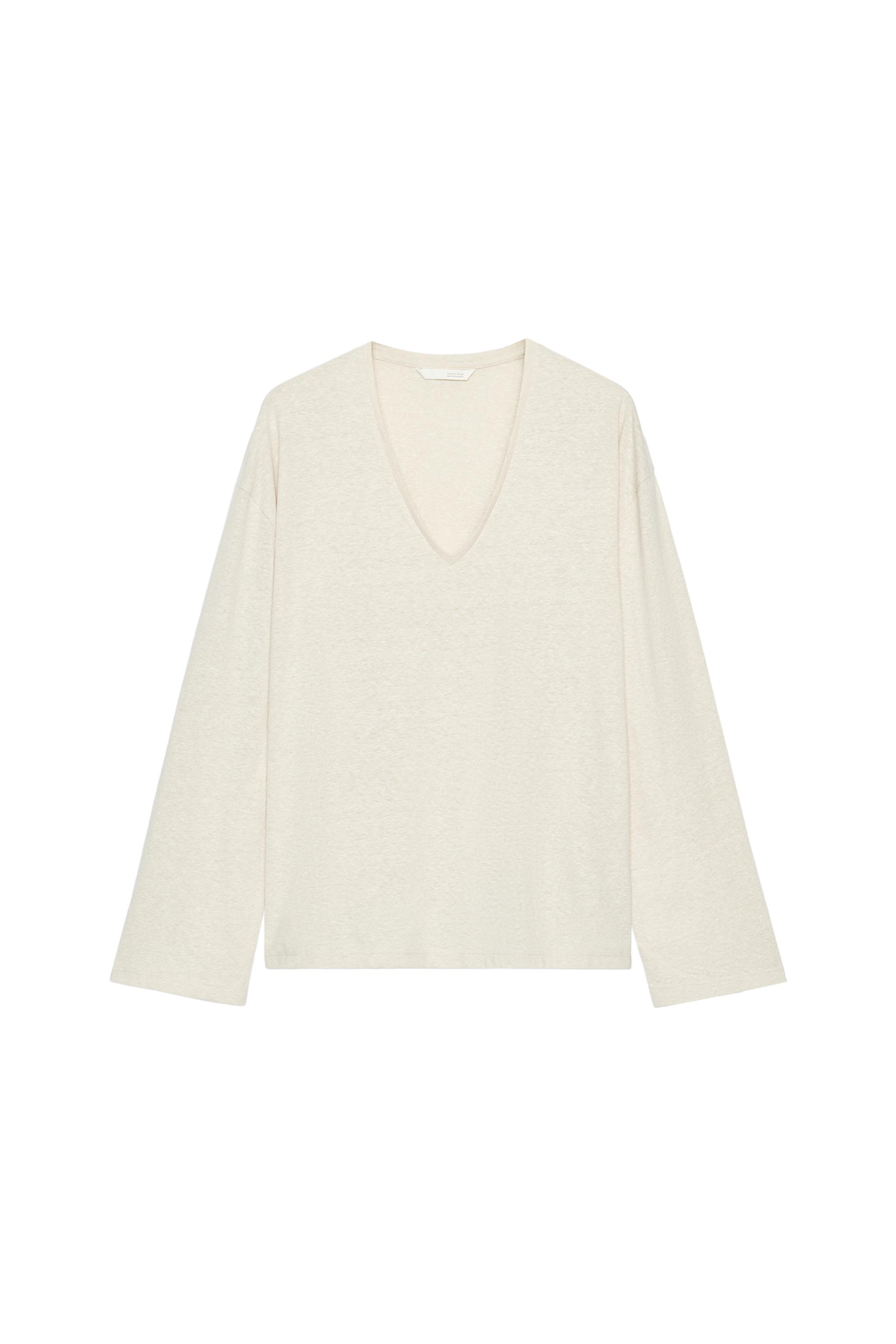 CAMISETA ESCOTE PICO