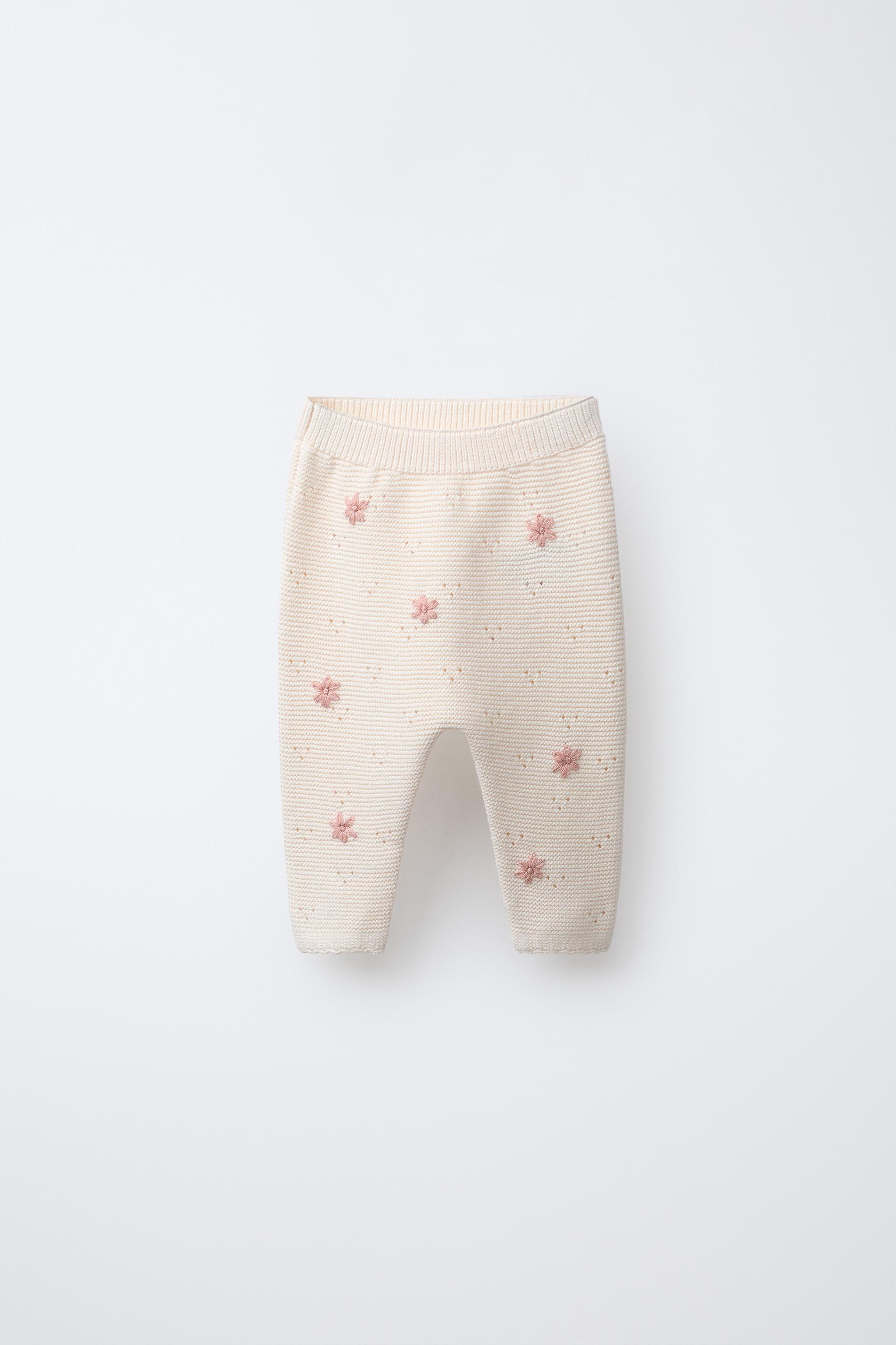 EMBROIDERED FLORAL KNIT PANTS