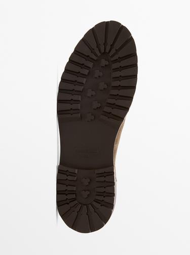 Botín piel chelsea - Gris Visón de Zara - Imagen 0