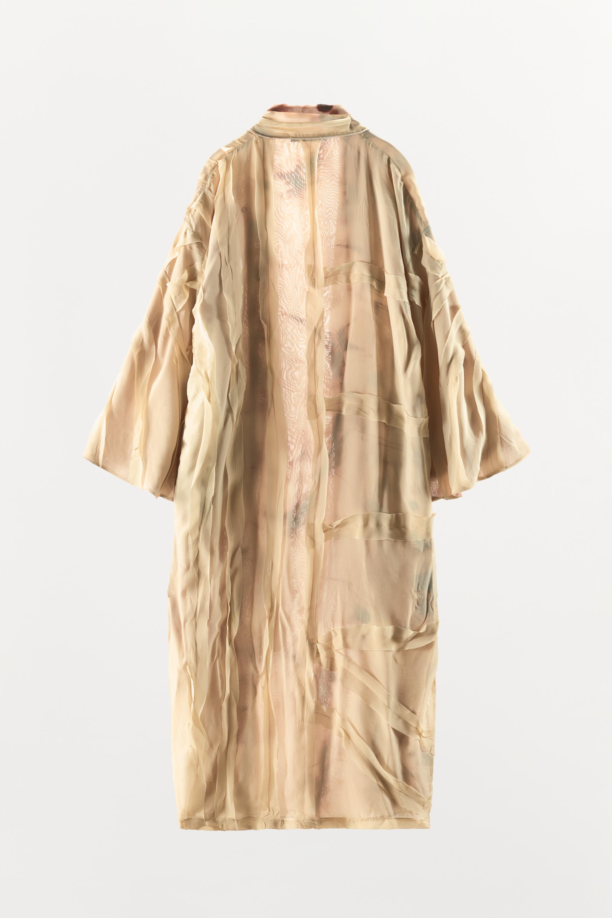 EMBOSSED ORGANZA KIMONO