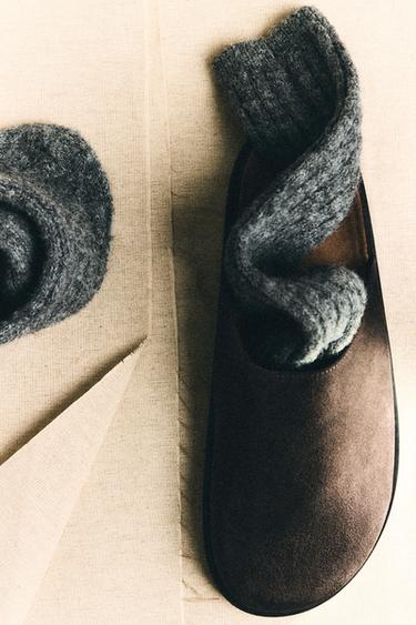 LEATHER CLOGS - Chocolate by Zara