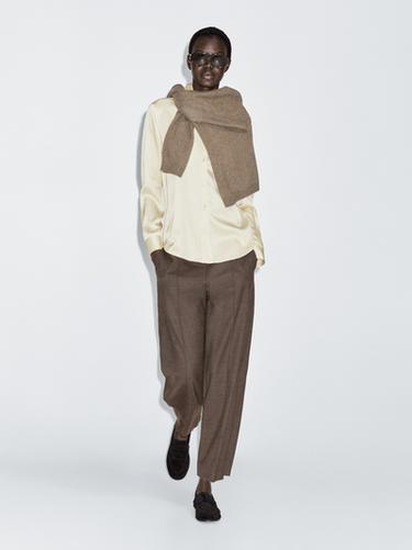 Pantalón con lana barrel fit - Negro oro de Zara - Imagen 0
