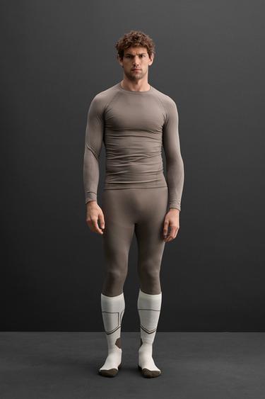لجينغ رياضي ضاغط طبقة أولى - بني الخاص بـ Zara