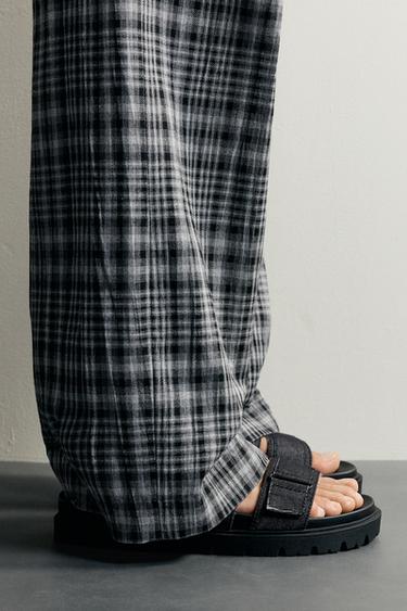 SANDALIA TIRAS - Multicolor de Zara - Imagen 0