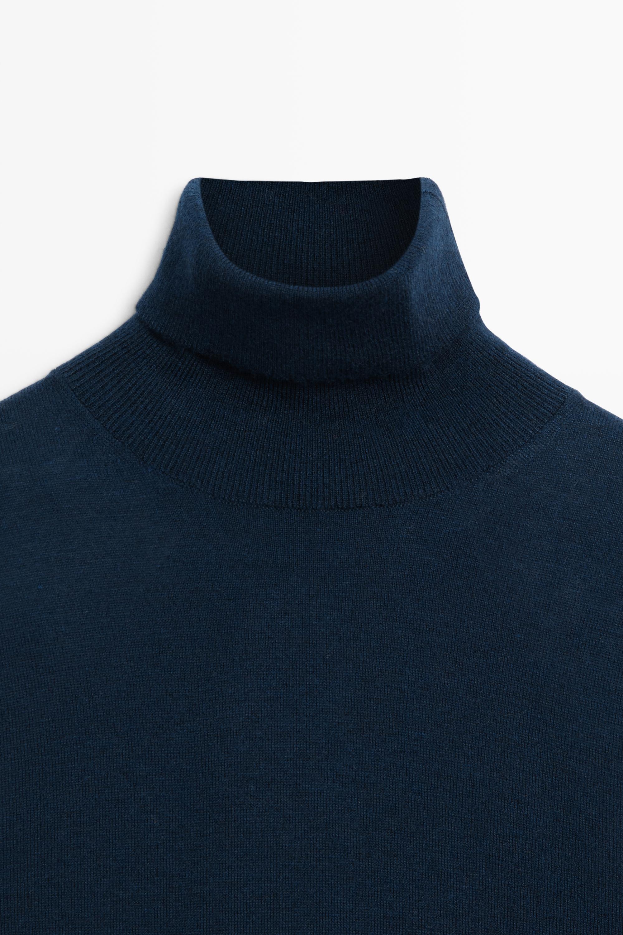 Pull en maille col roulé laine
