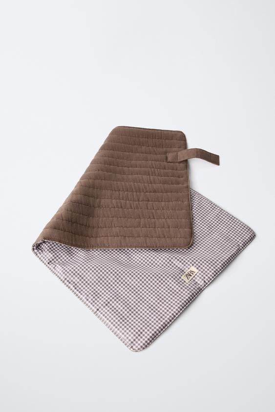 MATELAS À LANGER MATELASSÉ - Marron de Zara - Image 3