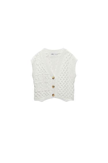CABLE KNIT VEST