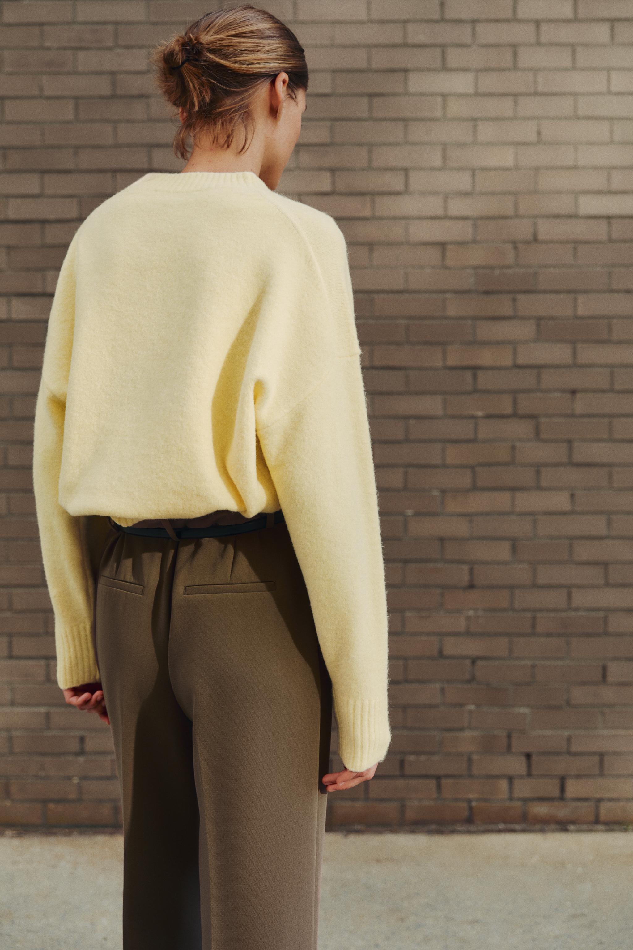 SOFT KNIT JUMPER