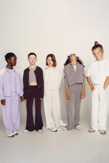 TOP CROPPED SEAMLESS بنص - خبازي فيجوريه الخاص بـ Zara