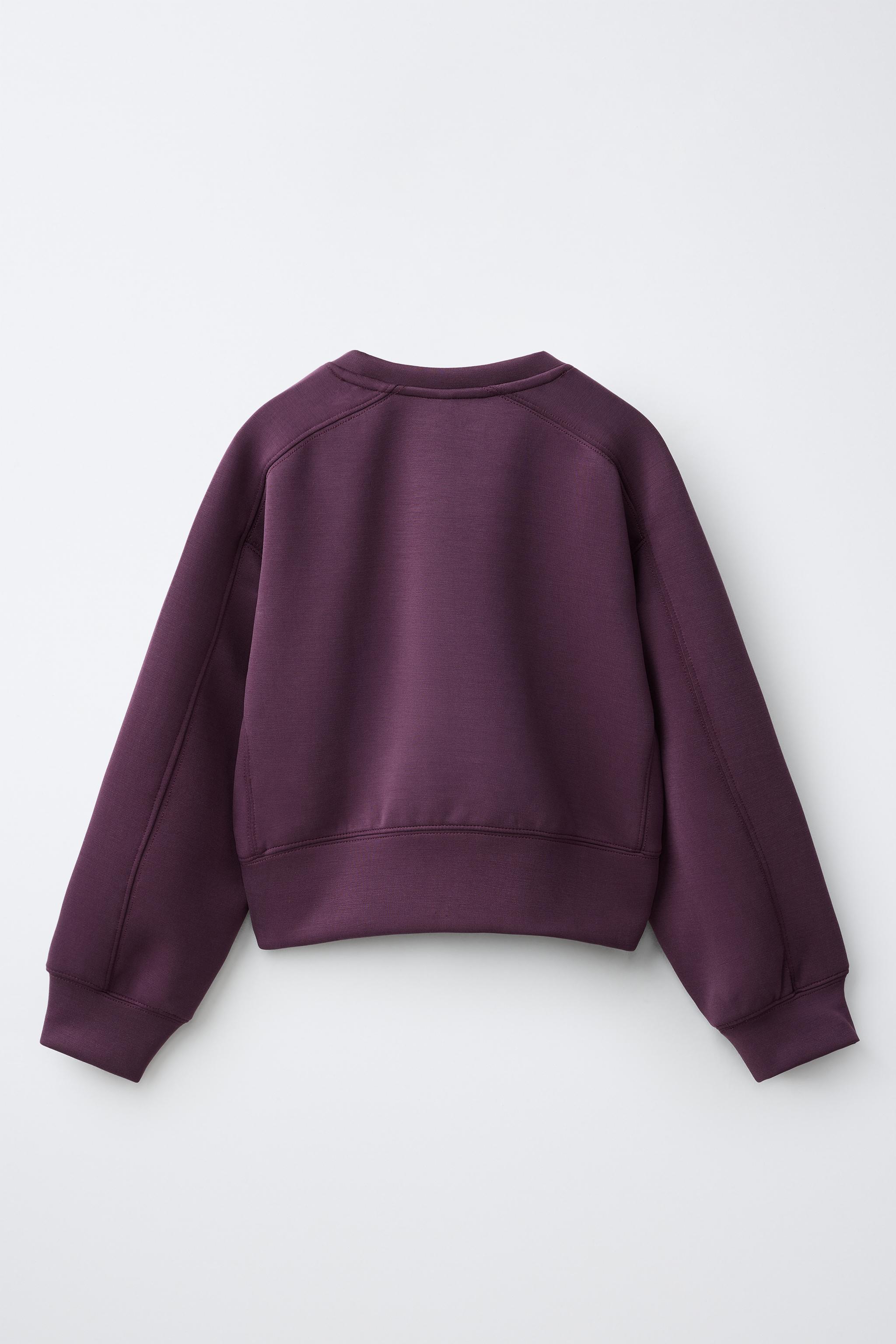 SPORTY EMBOSSED TEXT SWEATSHIRT