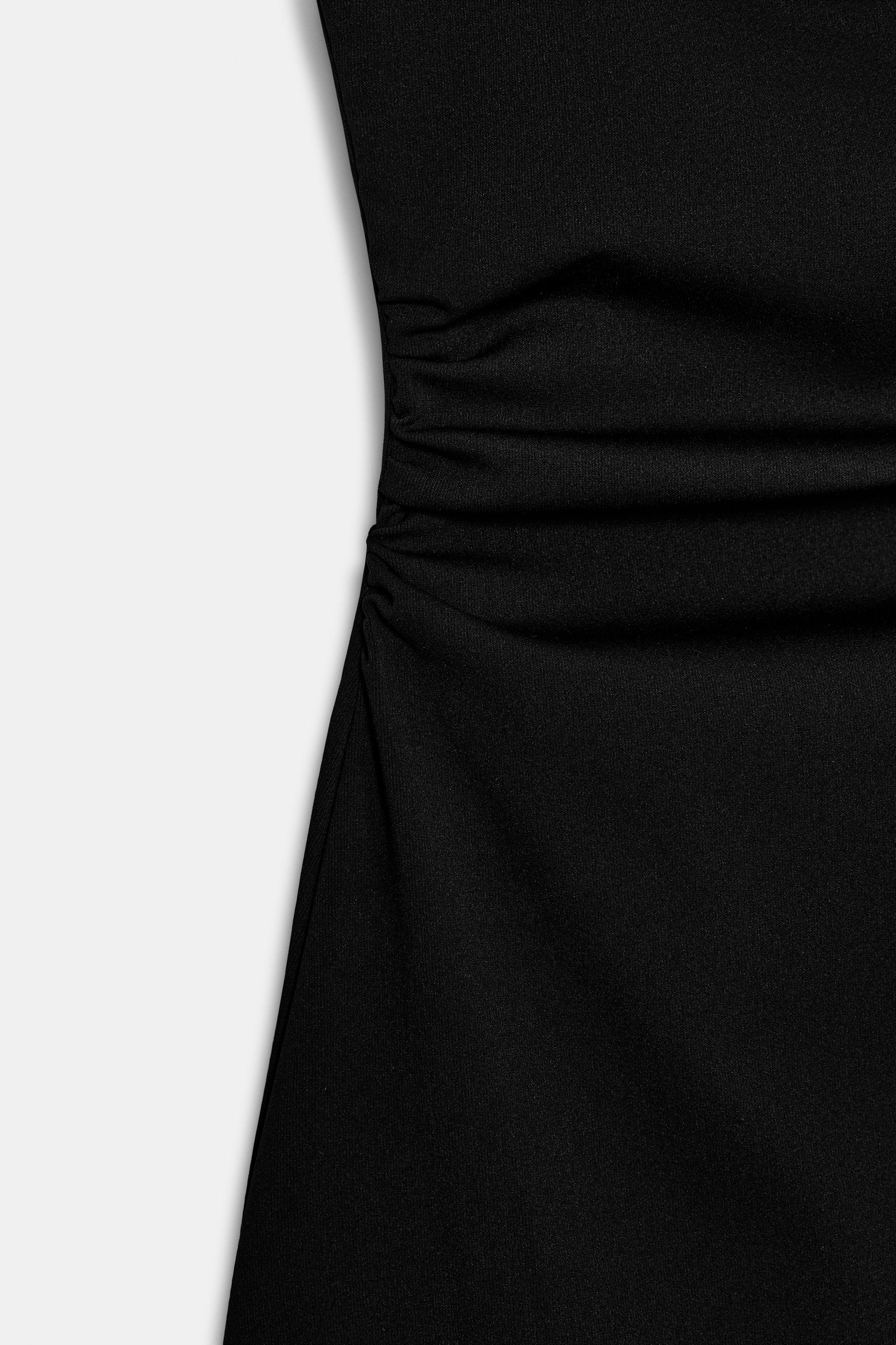ROBE COURTE HALTER