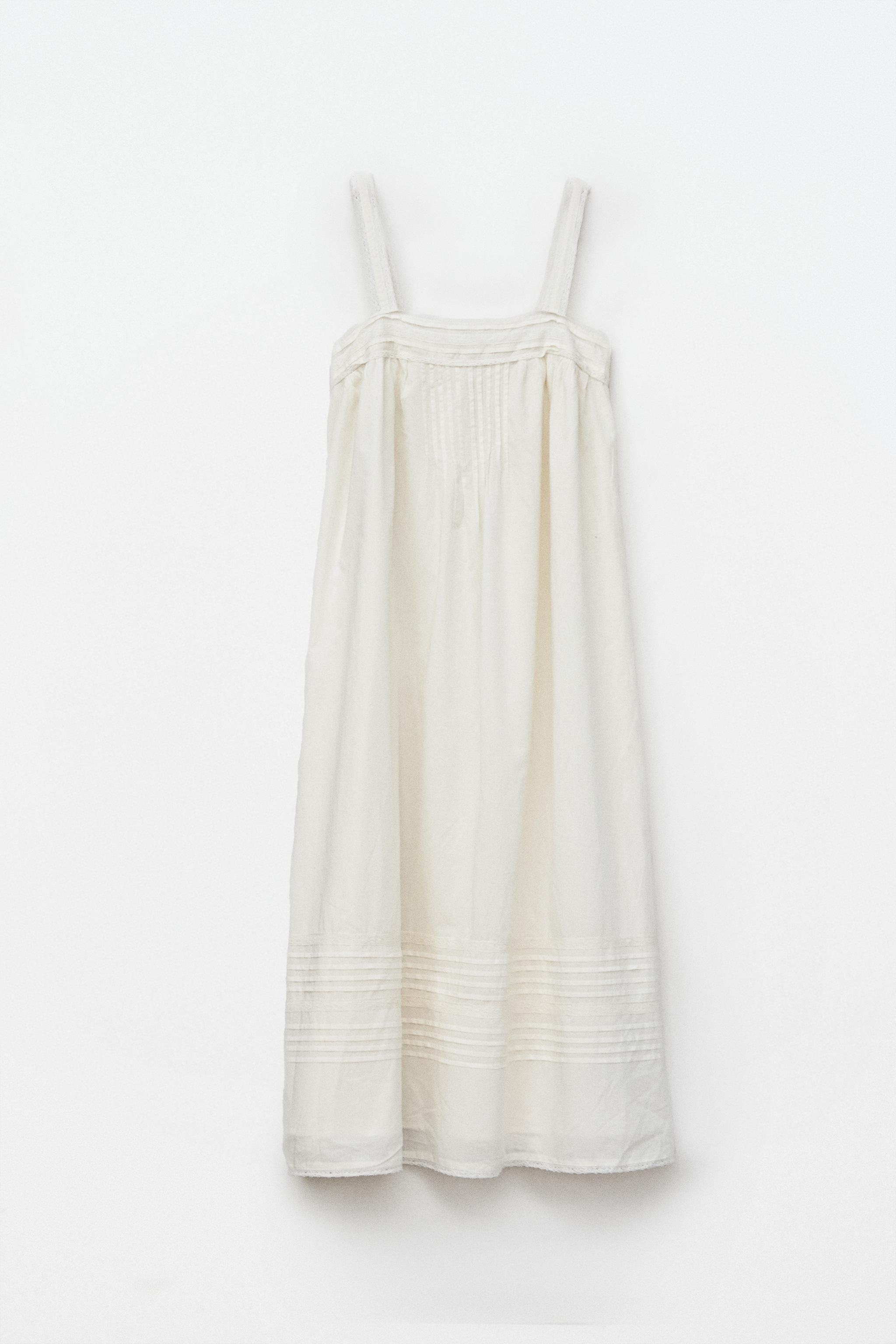 CHEMISE DE NUIT BRETELLES DENTELLE ET PLIS