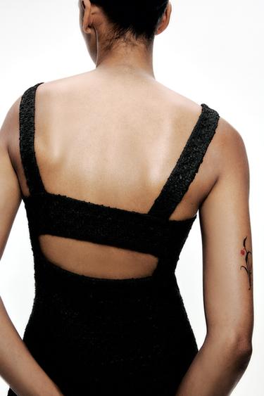 VESTIDO MINI SATINADO CUT OUT - Negro de Zara