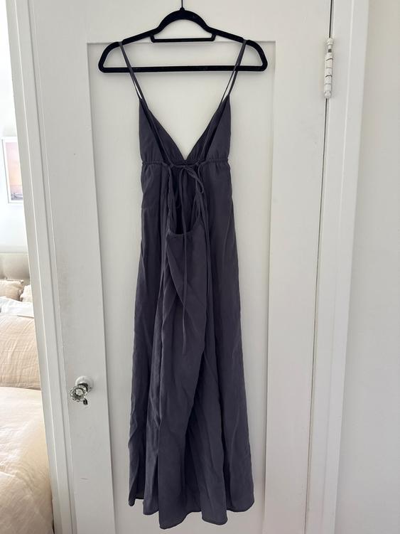 FLOWY MIDI DRESS WITH STRAPS - Image 2