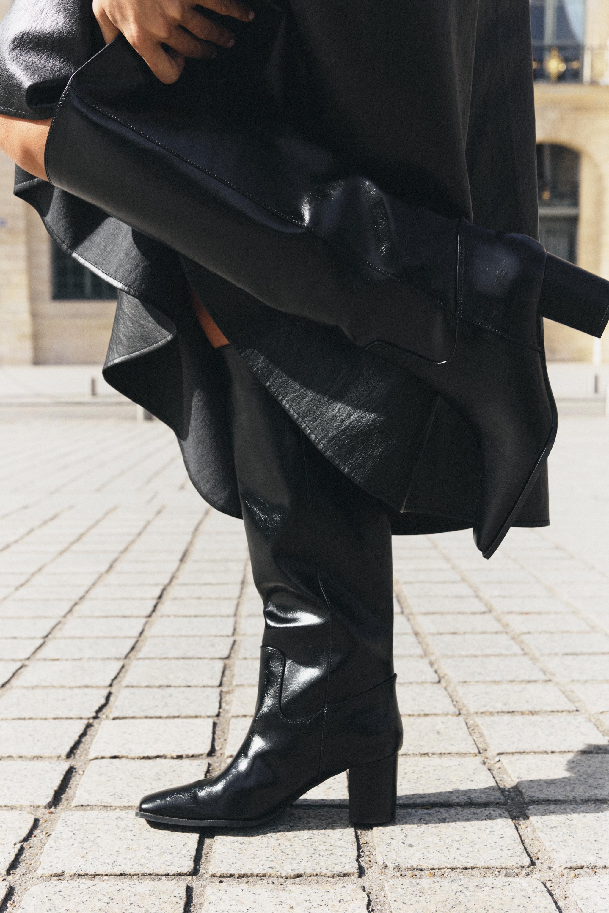 BLOCK HEELED BOOT