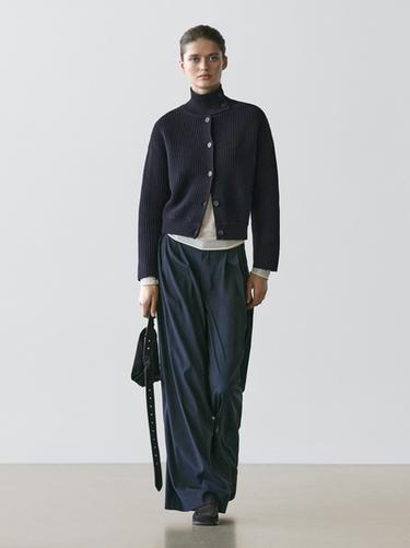 Pantalon plissé en laine mélangée - Bleu marine de Zara