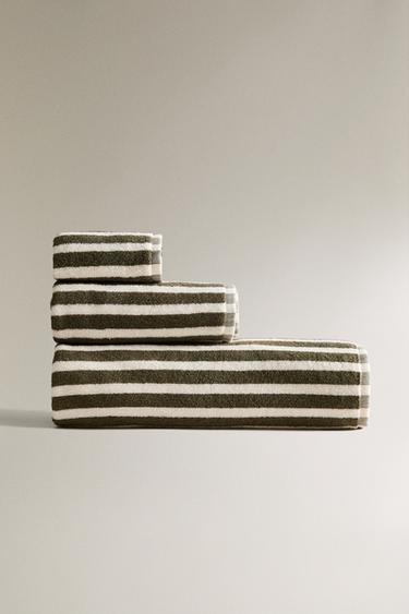 BADEHANDTUCH MIT FARBIGEN STREIFEN - Jagdgrün von Zara