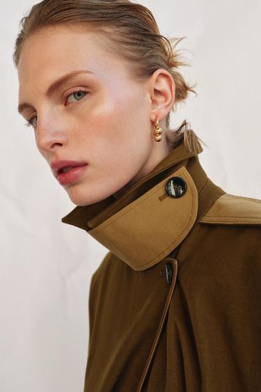 HOOP EARRINGS WITH BALLS - Golden by Zara