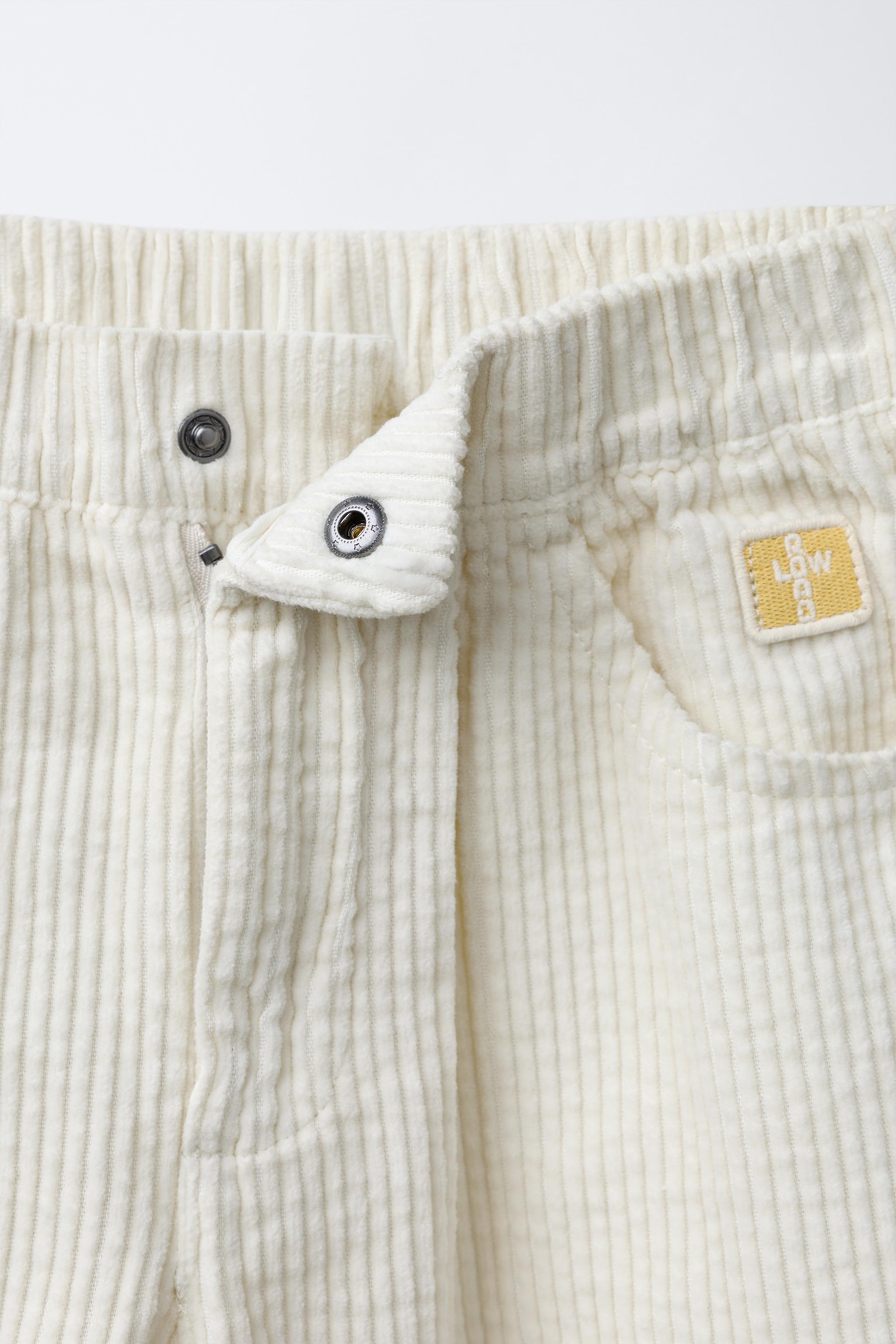 PANTALON EN VELOURS CÔTELÉ ÉPAIS