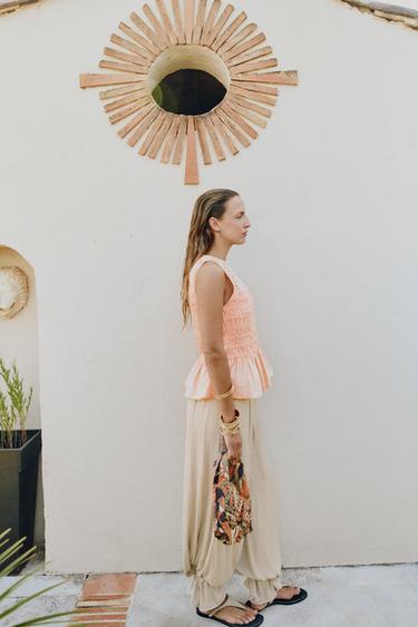 TOP À ÉLASTIQUES ET VOLANT - Mandarine de Zara - Image 4