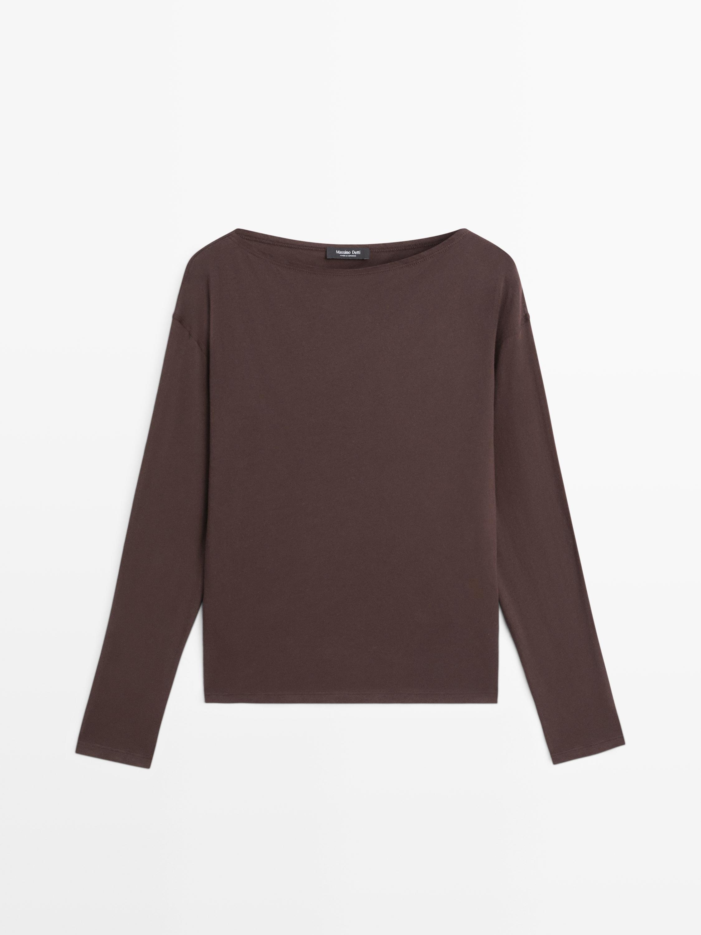 100% cotton boat neck T-shirt