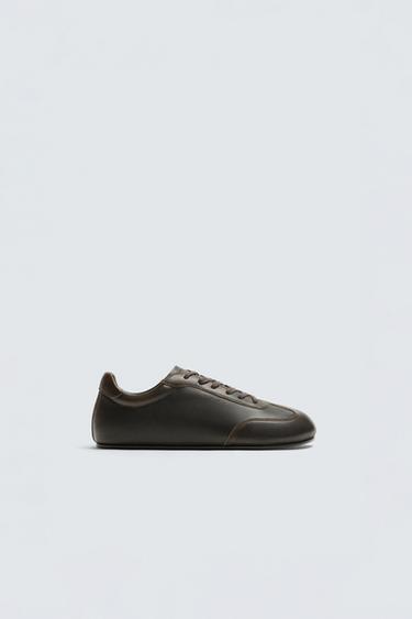 ZAPATILLA PIEL LIMITED EDITION - Marrón de Zara