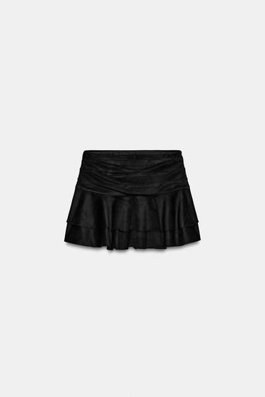 FALDA MINI VOLANTES EFECTO ANTES - Negro de Zara