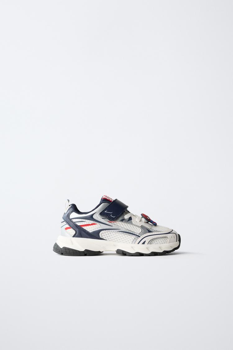 SPIDER-MAN © MARVEL SNEAKERS White ZARA Canada