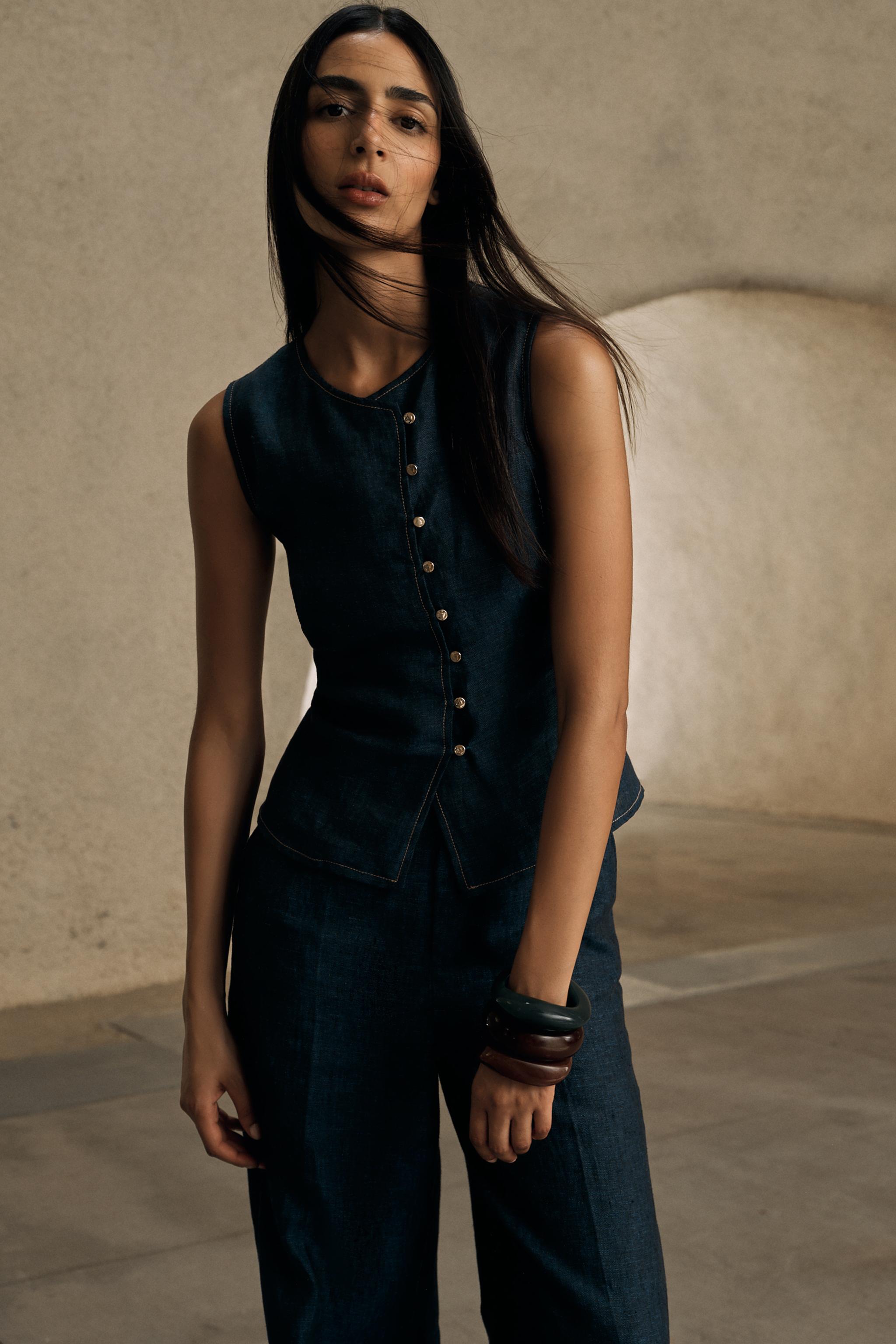DOUBLE BREASTED LINEN VEST