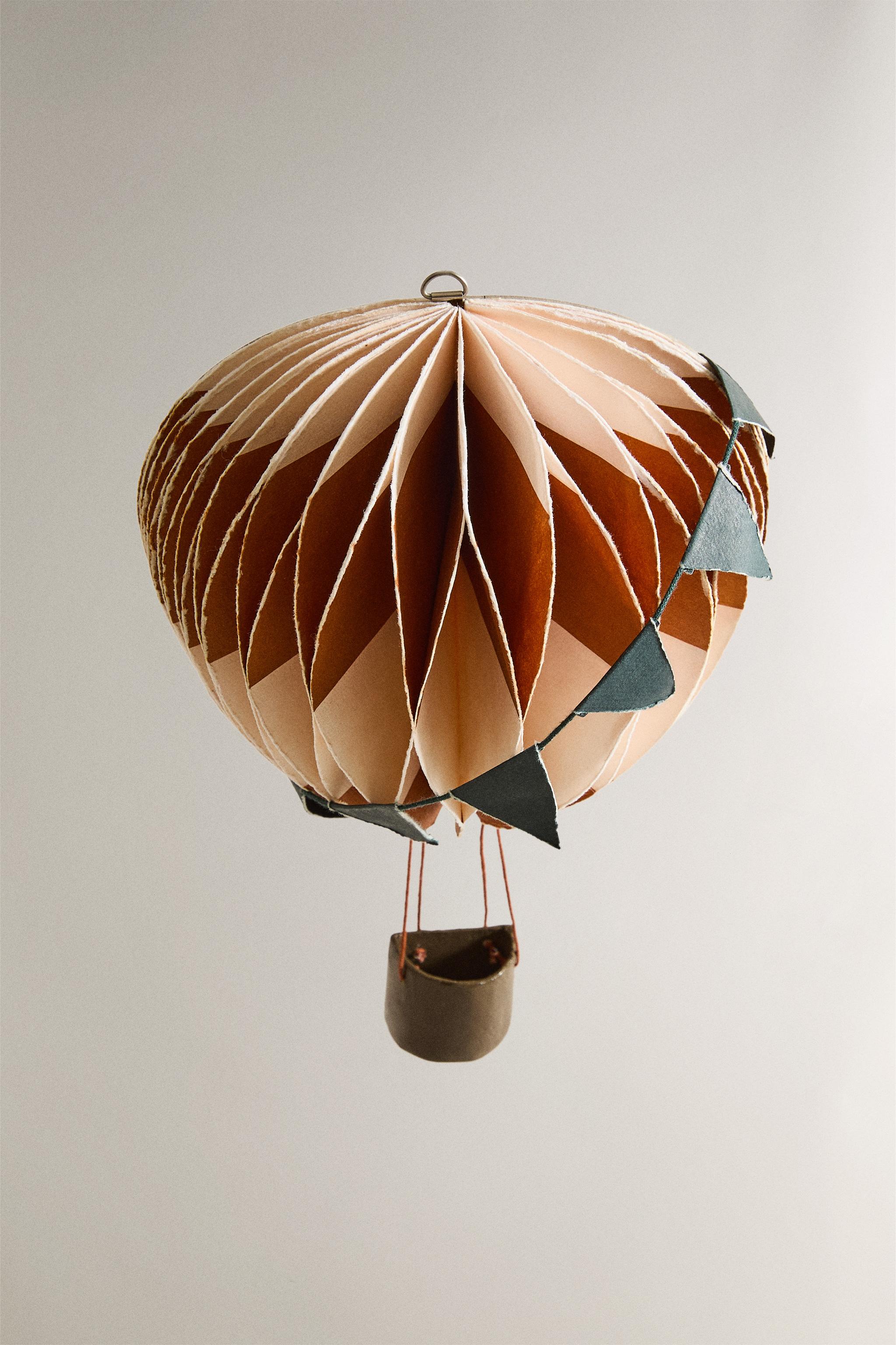 COLORED PAPER BALLOON CEILING (6.3") — Multicolored