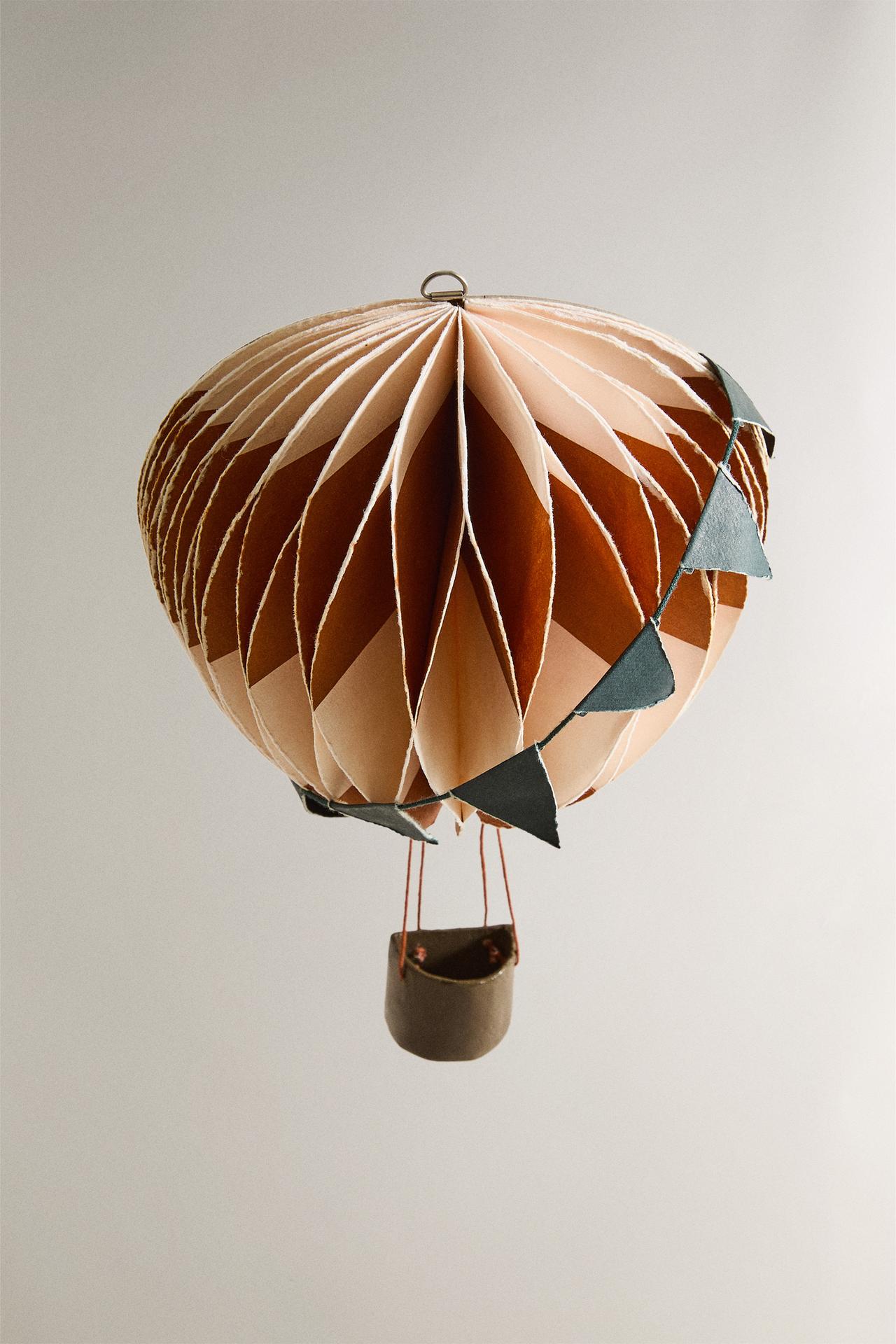 COLORED PAPER BALLOON CEILING (6.3") — Multicolored