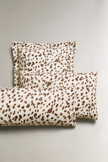 FRONHA DE TRAVESSEIRO DE CETIM COM ANIMAL PRINT - Cru da Zara