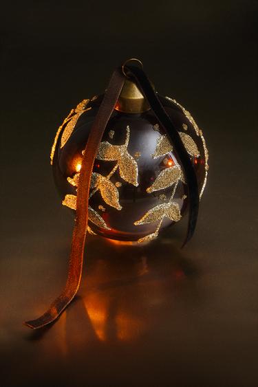 GLASS BAUBLE CHRISTMAS TREE DECORATION WITH LEAVES - Brown by Zara - Image 4
