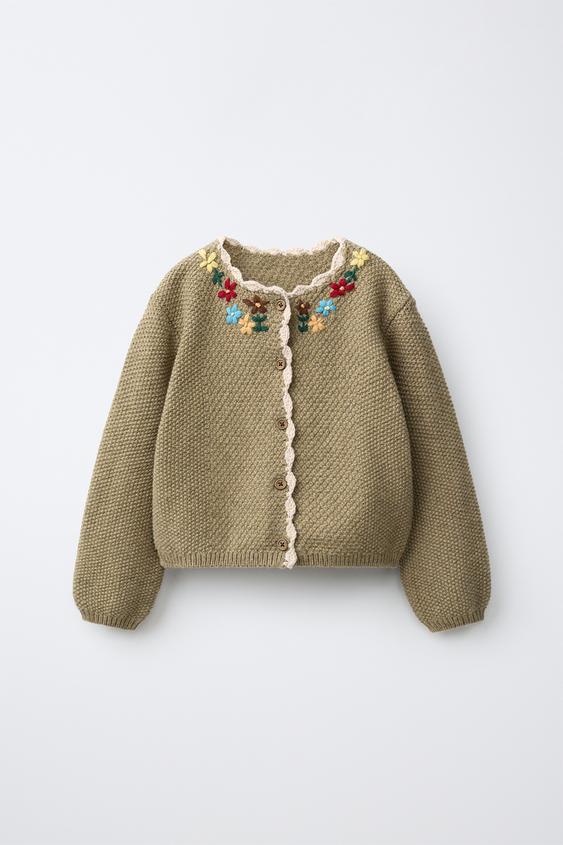 Zaras STICKAD KOFTA MED BRODERIER - Ljus khaki - Bild 0