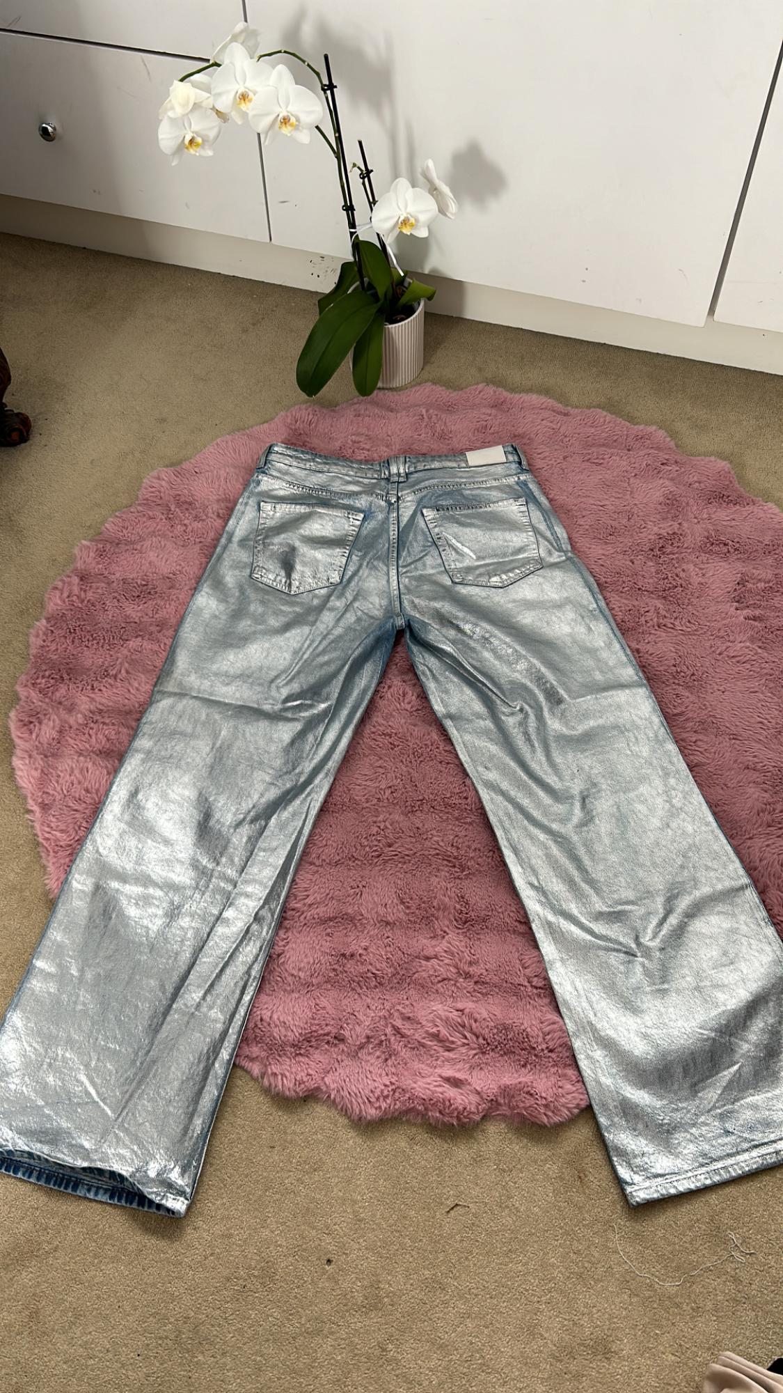 STRAIGHT MID-RISE METALLIC JEANS Z1975