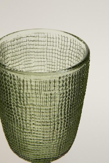 RAISED DESIGN WINE GLASS - Green by Zara - Image 2