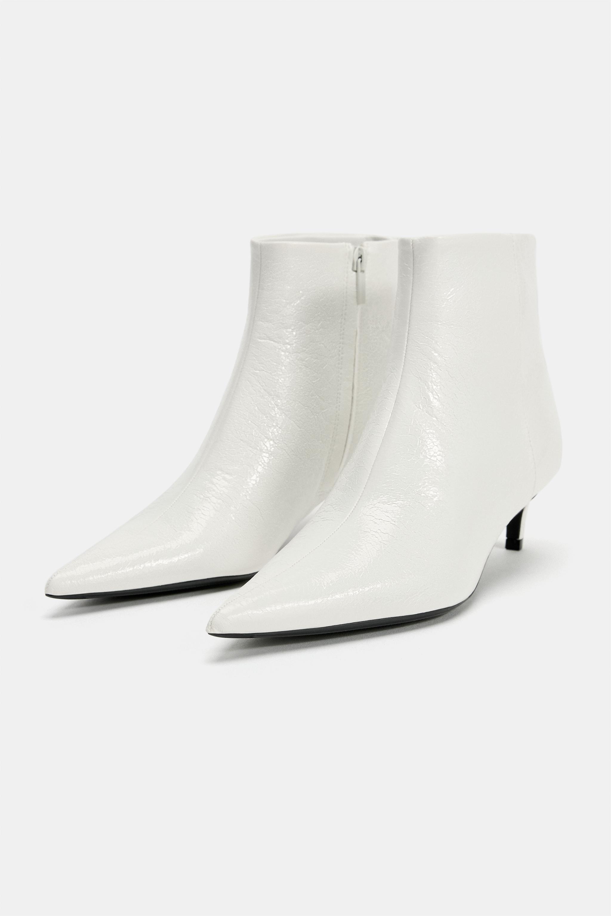 POINTED HEEL ANKLE BOOTS