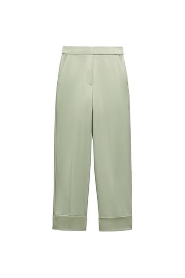 STRAIGHT-LEG TROUSERS WITH TURN-UP HEMS