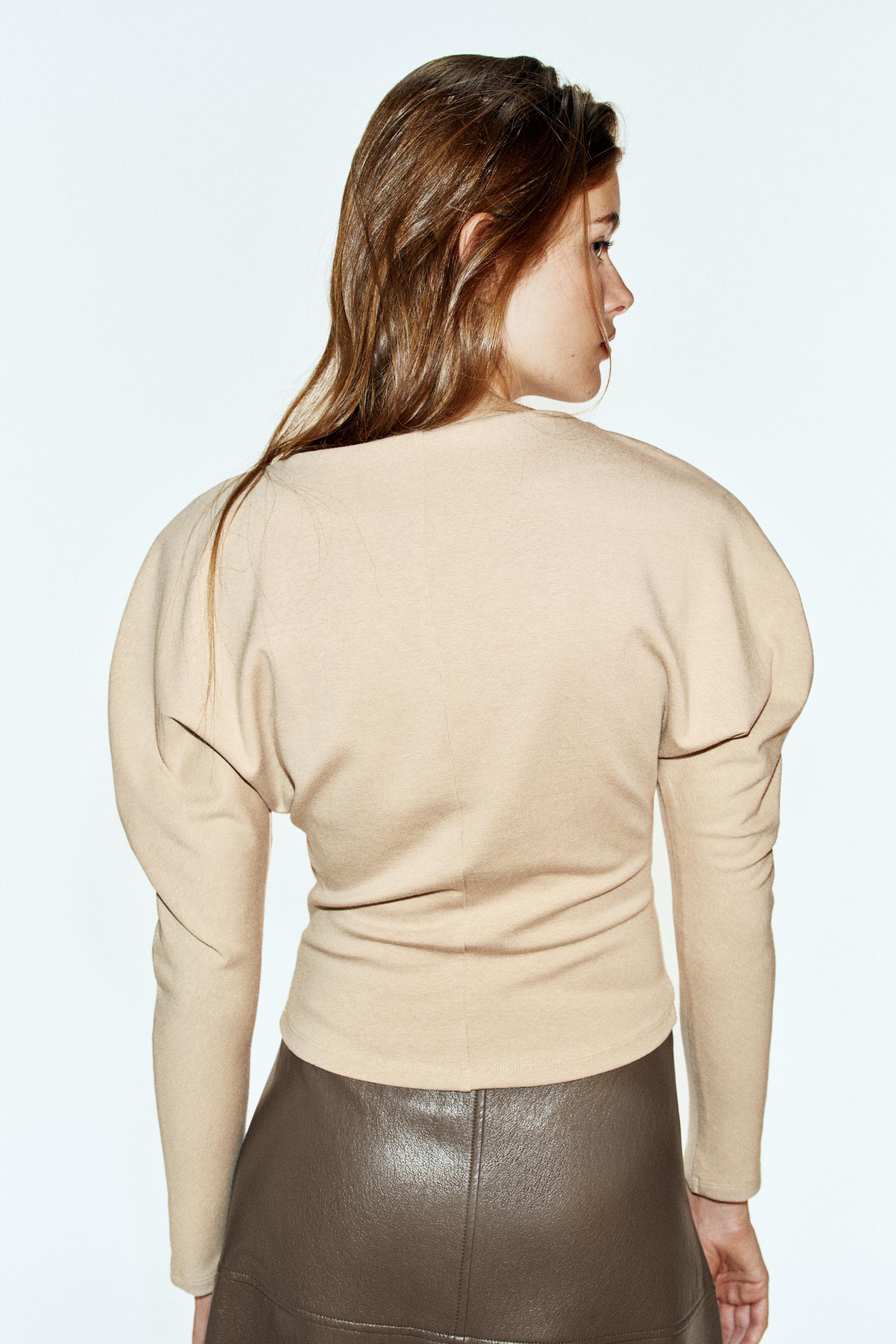 FITTED LONG SLEEVE T-SHIRT - thumbnail 5