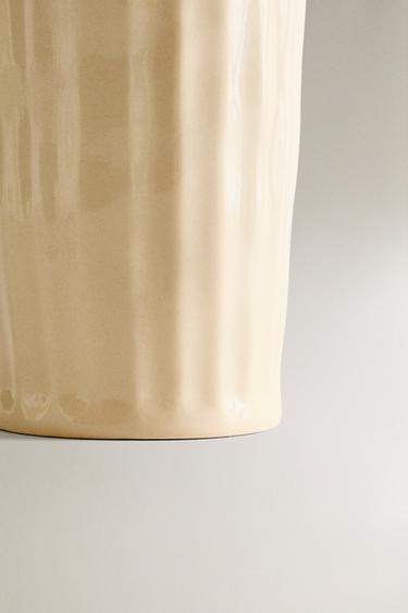 PORTE-BROSSES À DENTS RELIEF - Écru / Beige de Zara - Image 3