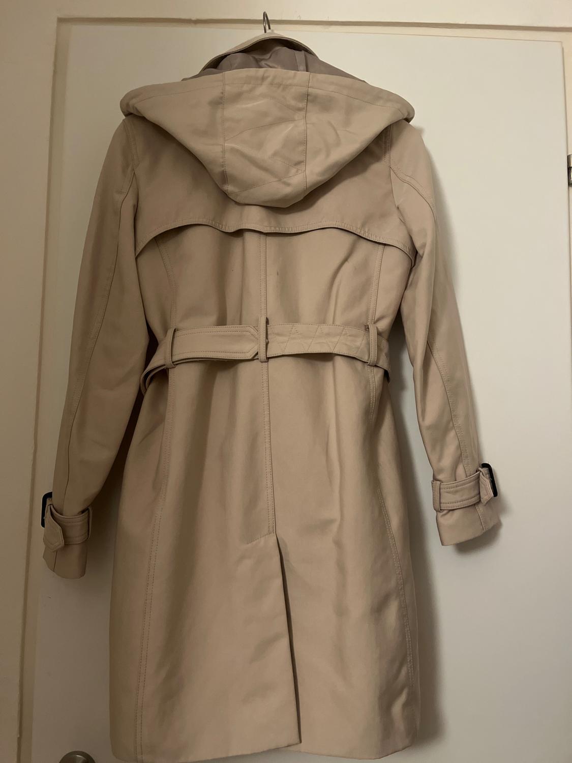 WATER-REPELLENT TRENCH COAT - Image 2
