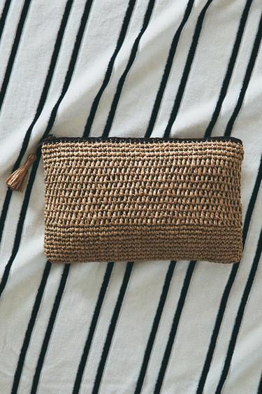 PAPER WASH BAG WITH TRIM DETAIL - Light beige by Zara
