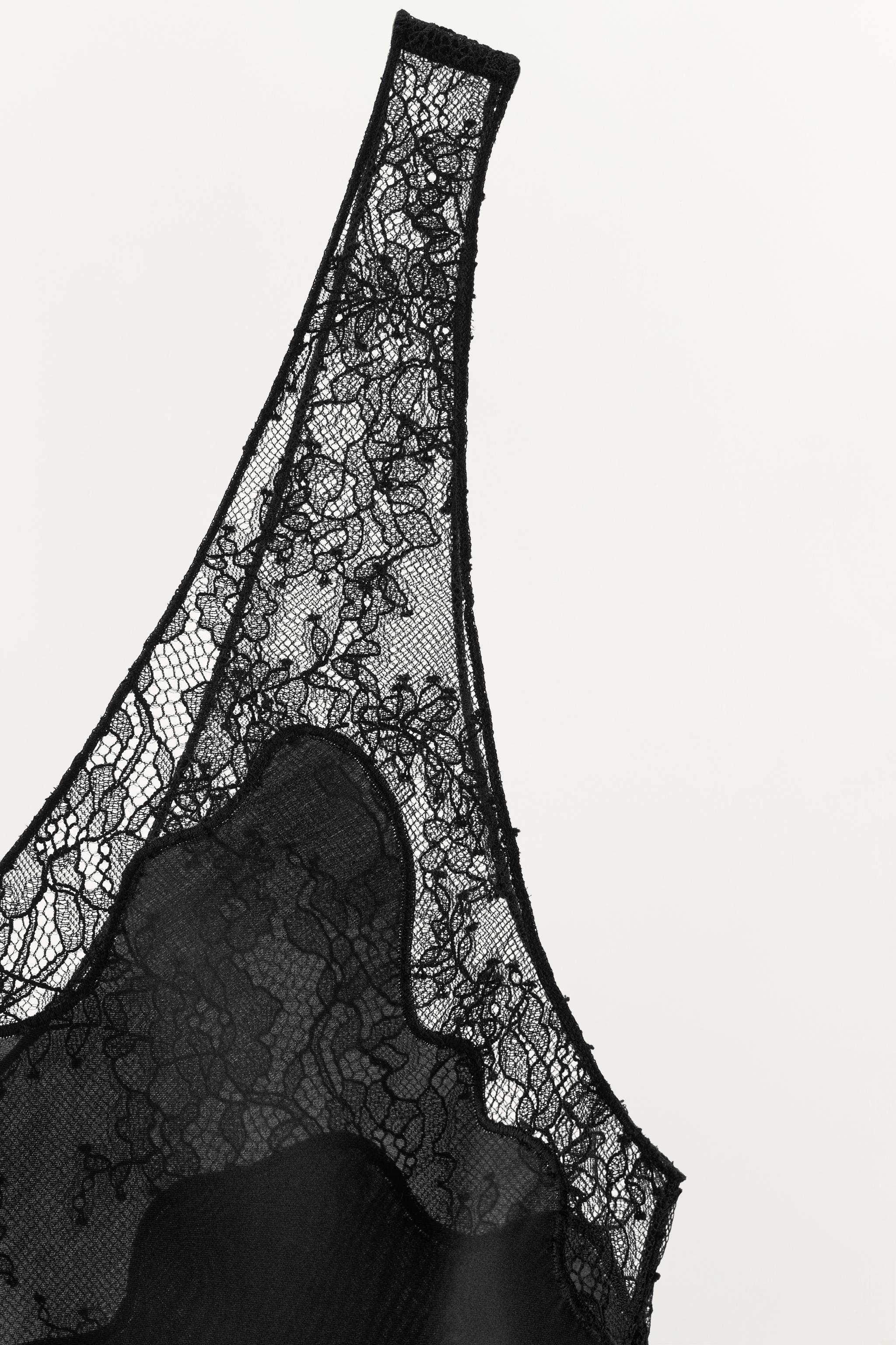 ZW COLLECTION LACE CAMISOLE TOP