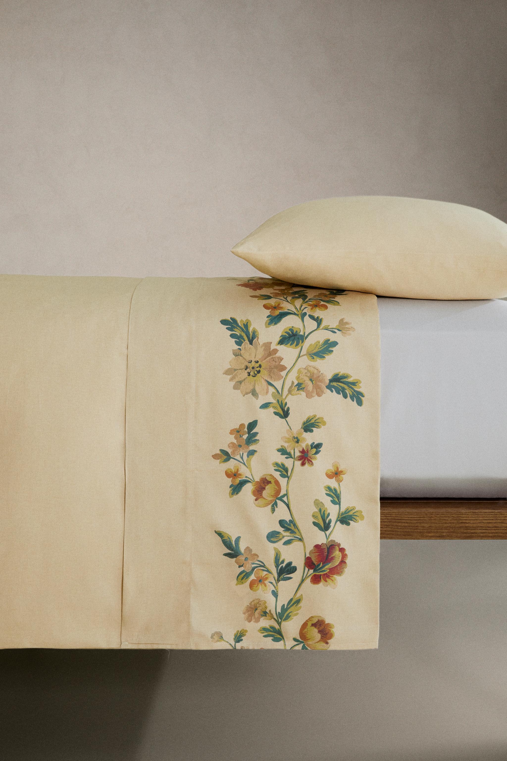 FLORAL PRINT SATEEN DUVET COVER