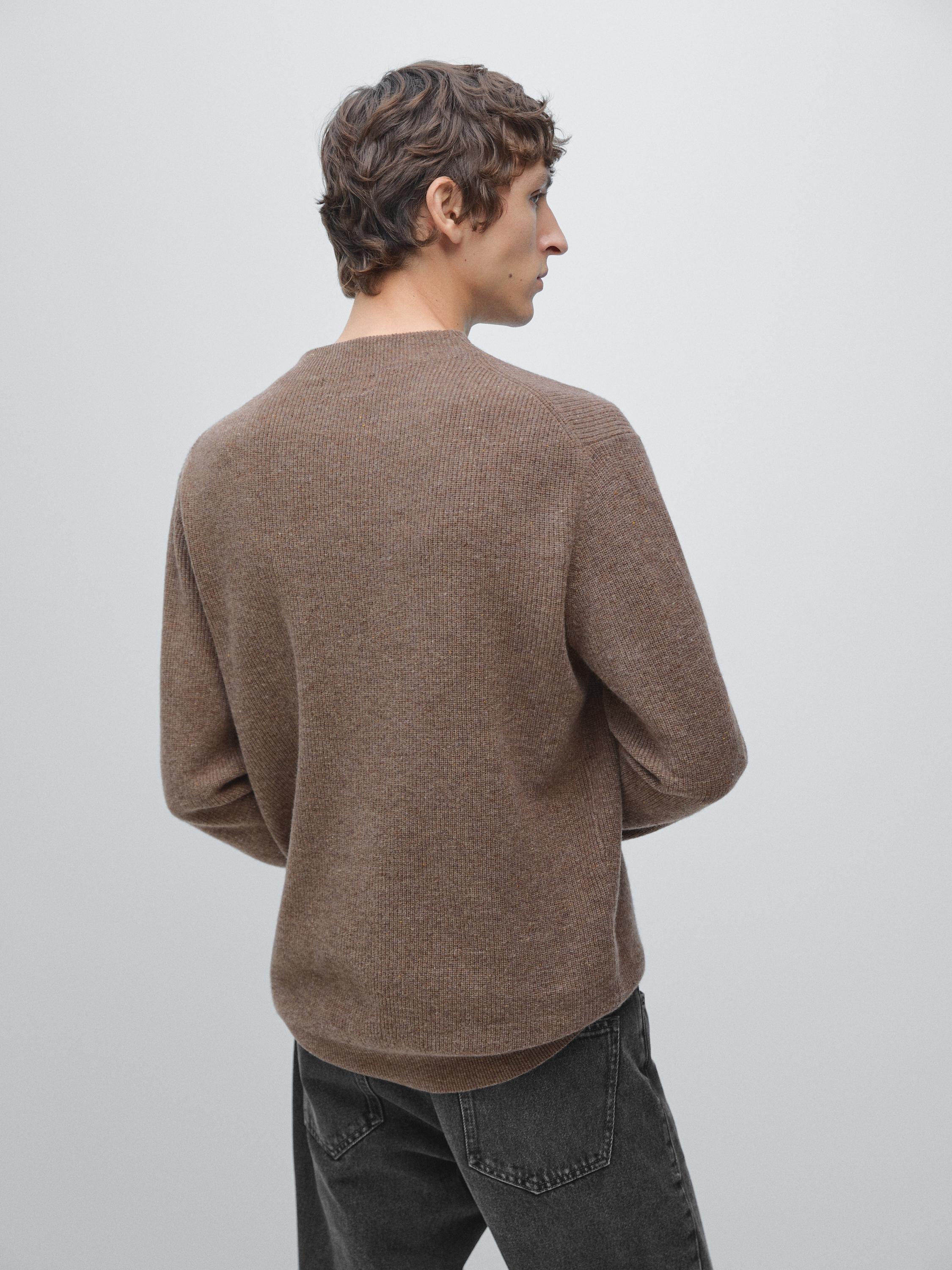 Pull col rond en maille bottonato