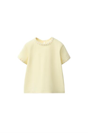 T-SHIRT MIT BLUMENMUSTER - Hellgelb von Zara