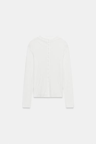 CAMISETA CUELLO ALTO BOTONES - Blanco de Zara