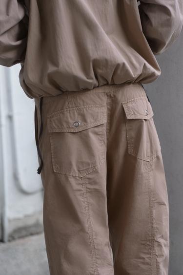 PANTALÓN RECTO FRUNCES - Rosa empolvado de Zara